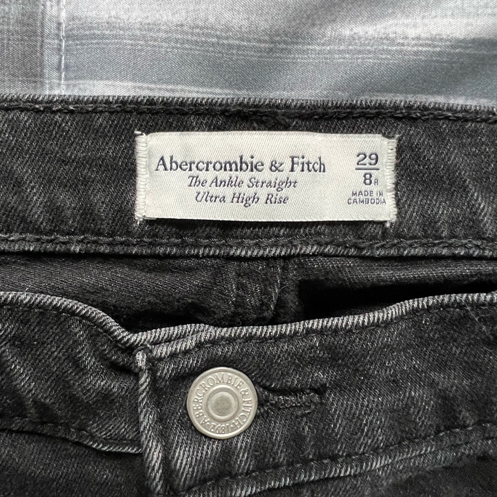 Abercrombie Ankle Straight Leg, Ultra High Rise Black Denim Jeans